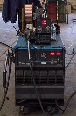 Sample welding machine
